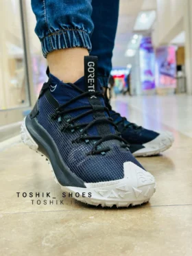 کتونی نایک ای سی جی ماونتین فلای 2 – Nike ACG Mountain Fly Low 2 مشکی با زیره سفید