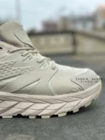 کتونی هوکا اناکاپا رنگ کرم  Goretex  چهار فصل مخصوص کوهنوردی