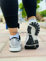 کفش بروکس مدل آدرنالین جی تی اس 22 رنگ طوسی 22 Adrenaline GTS