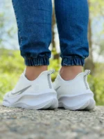 کفش نایک زوم ایکس لبخندی سفید