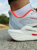 کتونی بروکس مدل Hyperion Max Gale 2 طوسی نارنجی