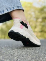صندل ویکو مدل r3200 کرم صورتی