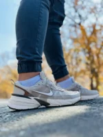 کتونی نایک V2K کرم قهوه ای مردانه و پسرانه