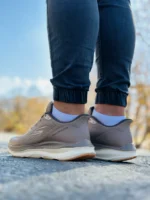 کتونی اسکیچرز مدل slip-ins قهوه ای
