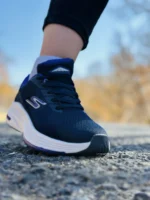 کتونی اسکیچرز مدل go walk رنگ سرمه ای با زیره سفید