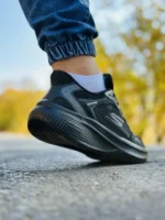 کتونی اسکیچرز مدل go run رنگ مشکی