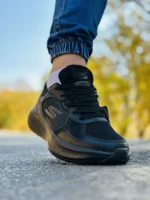 کتونی اسکیچرز مدل go run رنگ مشکی