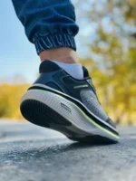 کتونی اسکیچرز مدل go run رنگ خاکستری طوسی