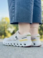 کفش کیوسی مدل کلود رانر – Unisex Cloud Runner رنگ کرم