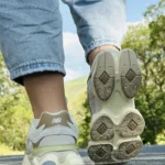 کفش نیوبالانس 9060 کرم