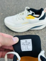 کفش ویکو مدل R4007 کرم